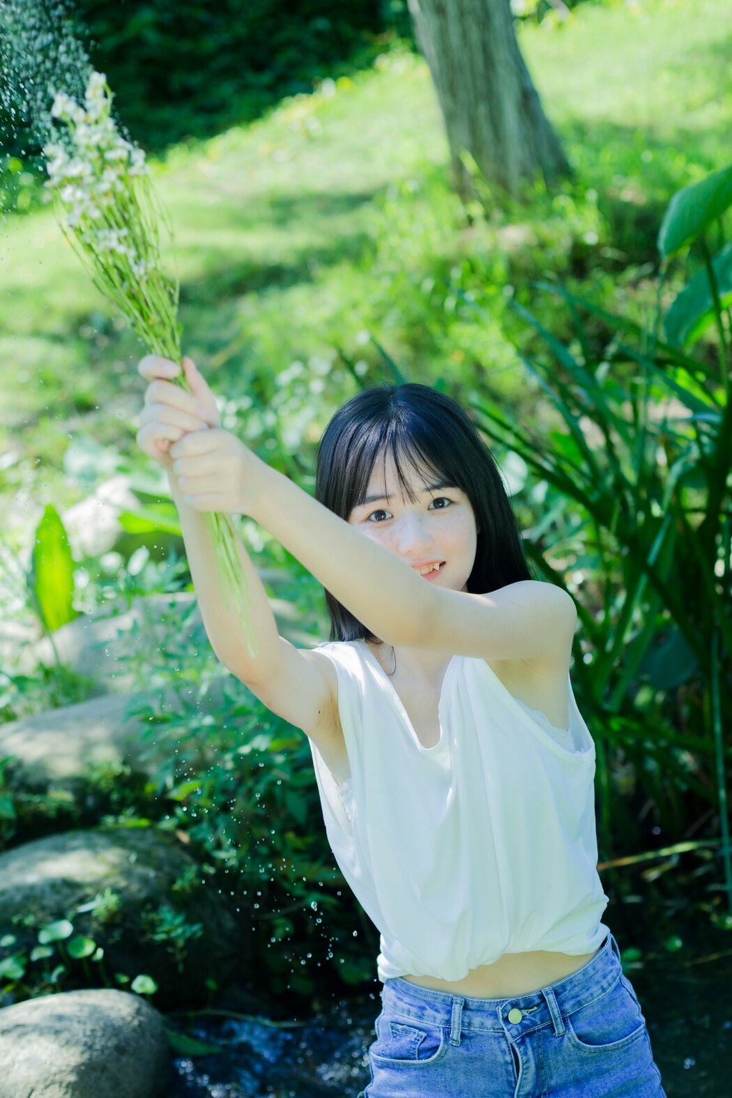 YiTuYu艺图语 Vol.2239 Xiao Yi Mei Mei Cute