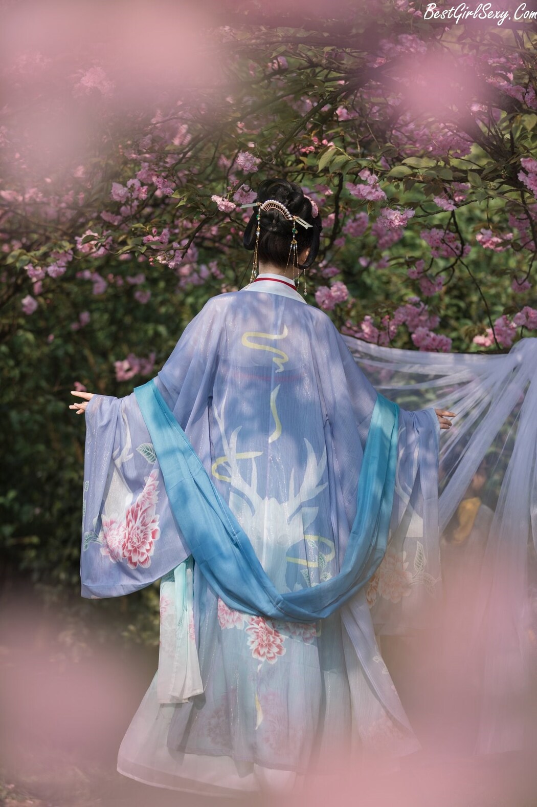 YiTuYu艺图语 Vol.226 Qing Qing