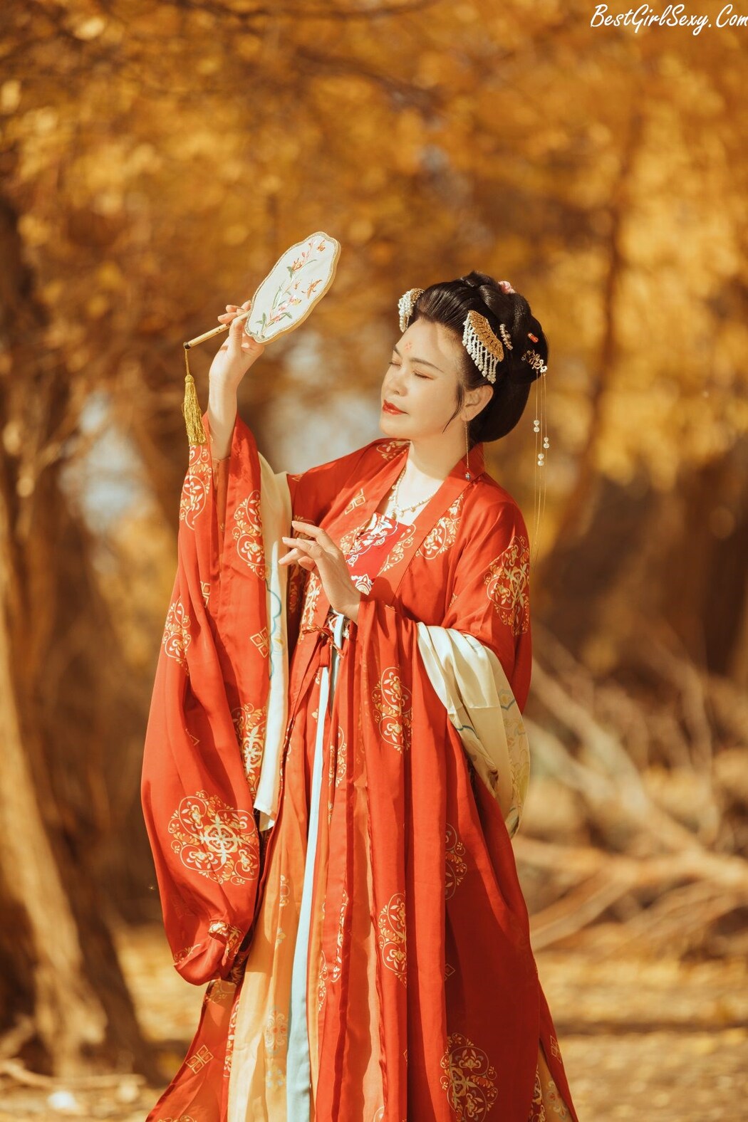 YiTuYu艺图语 Vol.224 Zhi Qiu