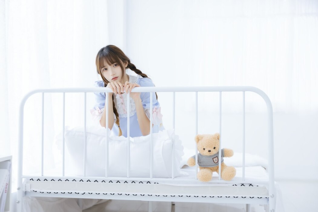 YiTuYu艺图语 Vol.2255 Tu Zi Zzz Bu Chi Hu Luo Bo
