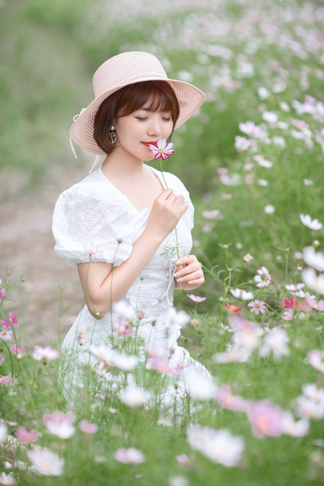 YiTuYu艺图语 Vol.2252 Dong Qin