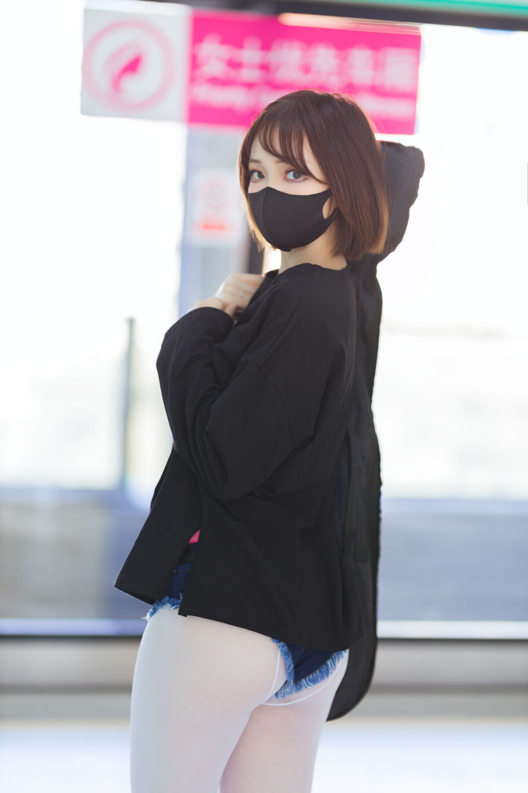 Coser@洛桑w伊梓 – 地铁吉他