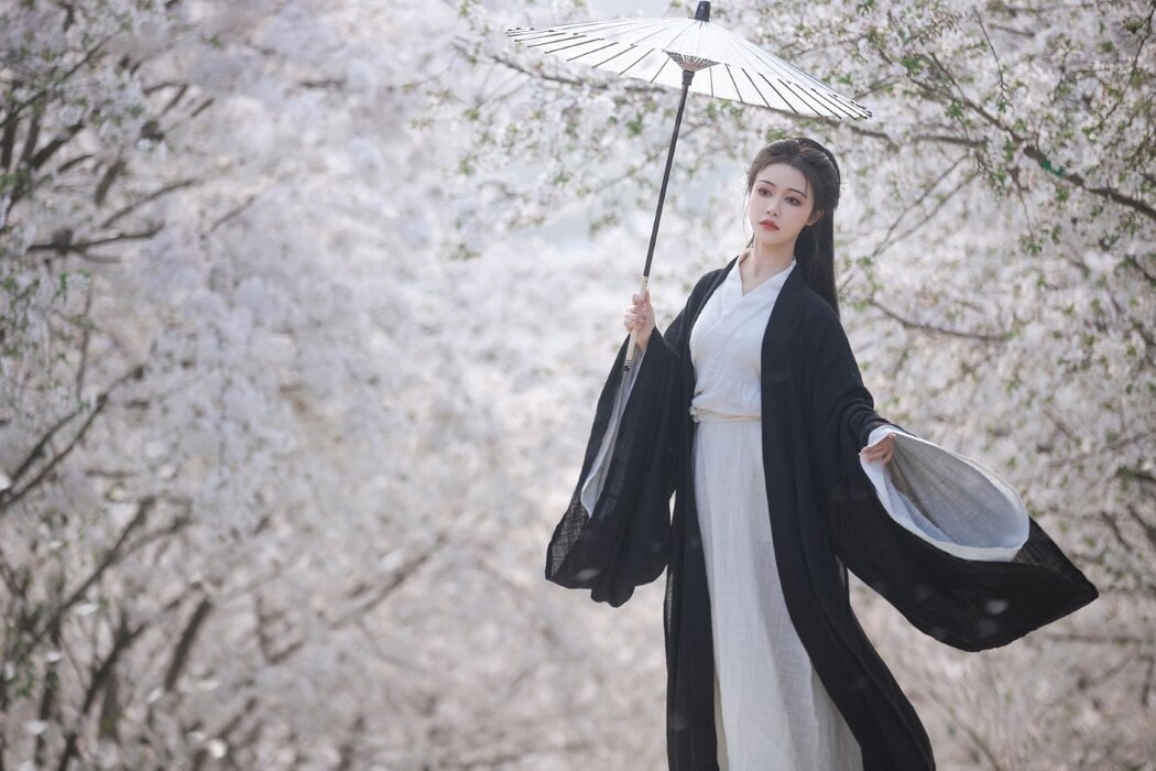 YiTuYu艺图语 Vol.2261 Li Yi Yi