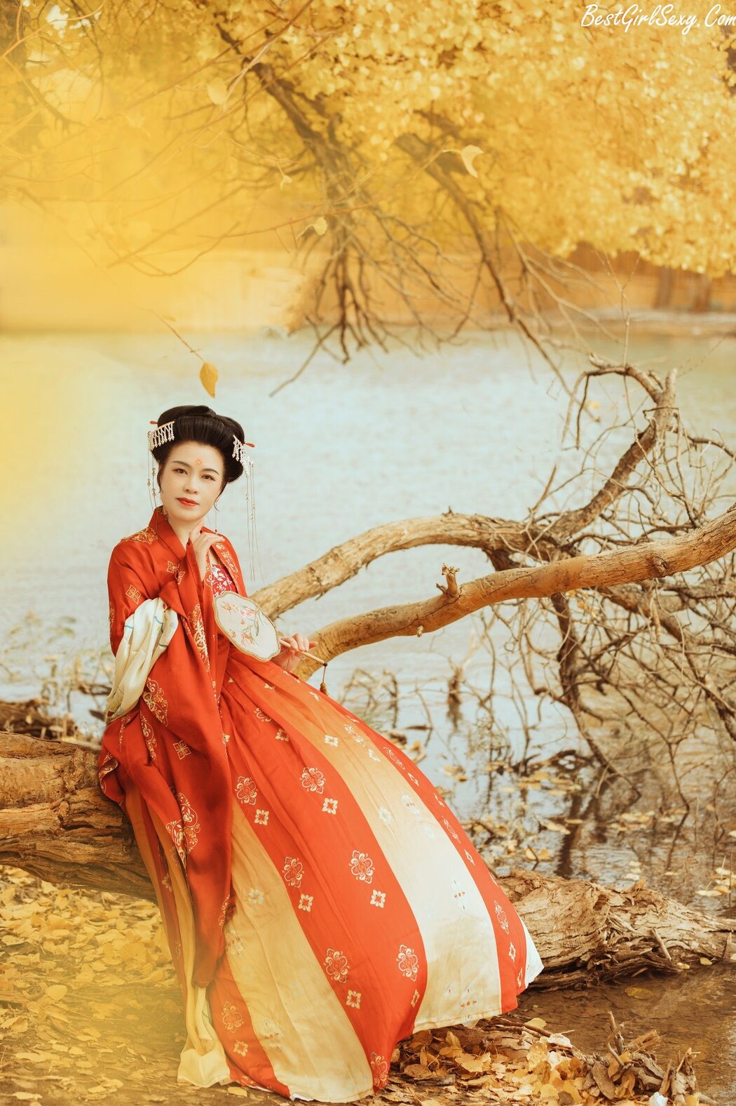 YiTuYu艺图语 Vol.224 Zhi Qiu
