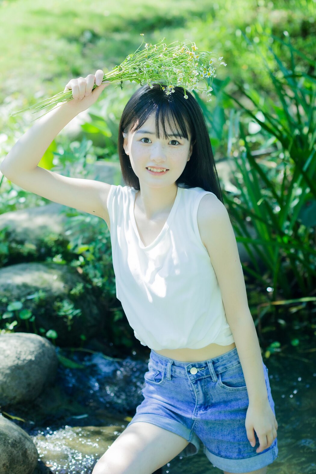 YiTuYu艺图语 Vol.2239 Xiao Yi Mei Mei Cute