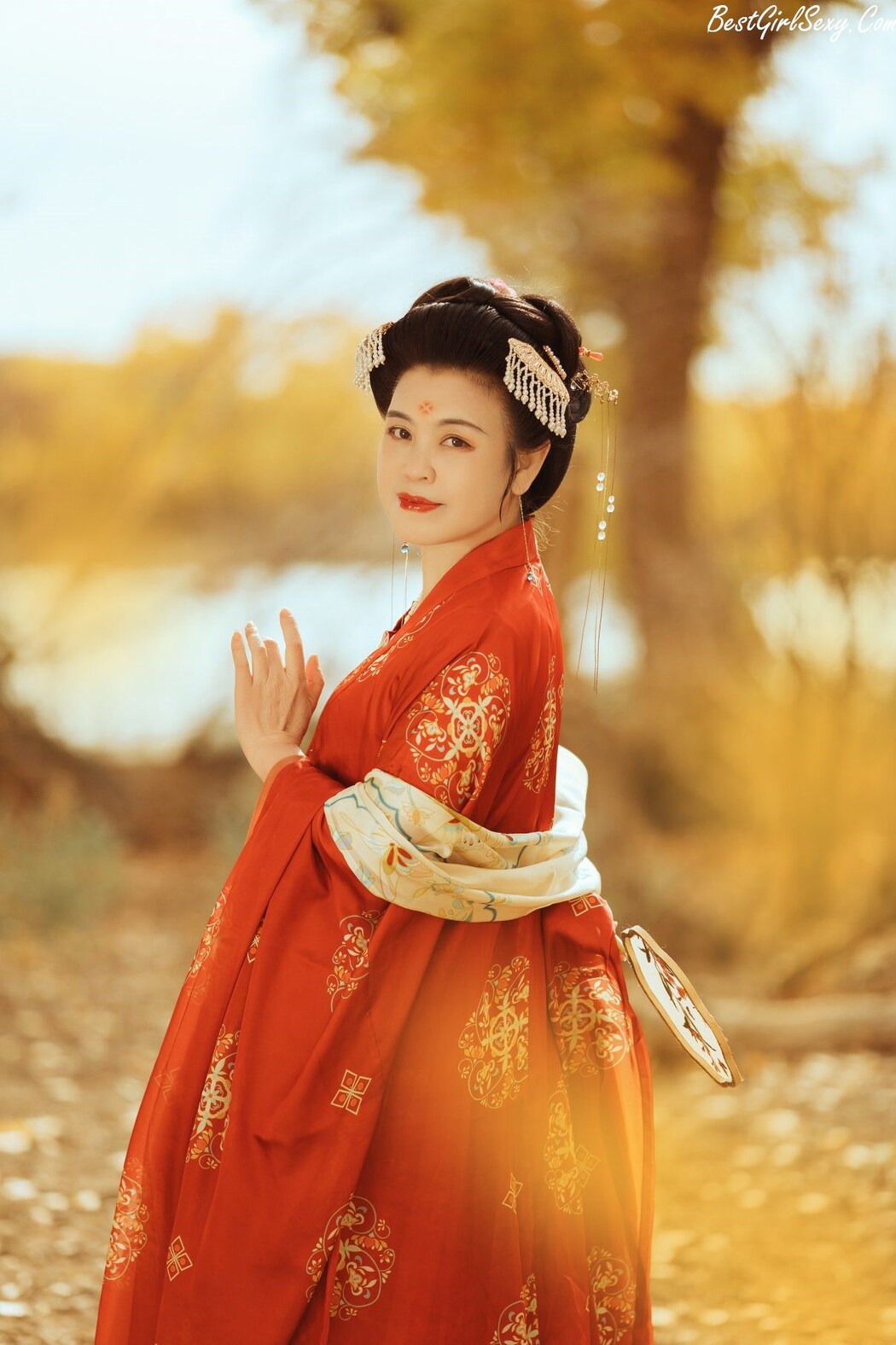 YiTuYu艺图语 Vol.224 Zhi Qiu