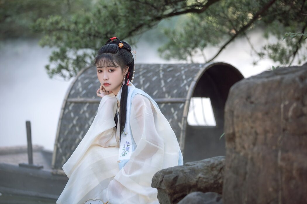 YiTuYu艺图语 Vol.2291 Li Yi Yi