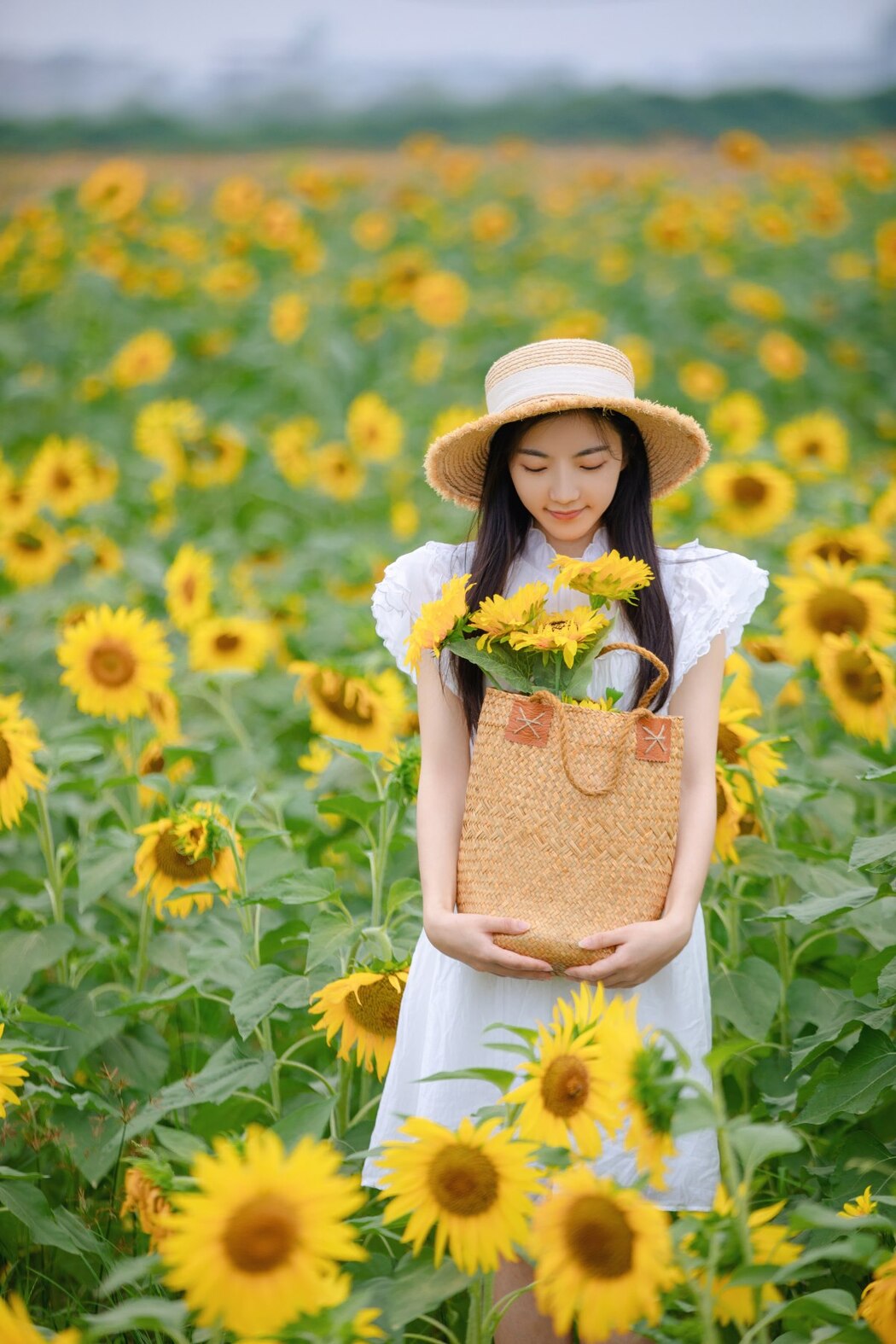 YiTuYu艺图语 Vol.2302 Li Zi