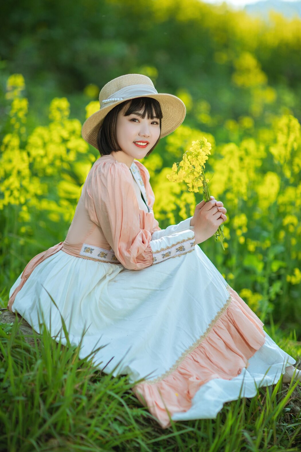 YiTuYu艺图语 Vol.2290 Dong Qin