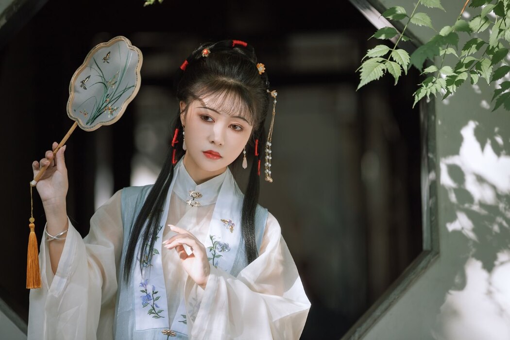 YiTuYu艺图语 Vol.2291 Li Yi Yi