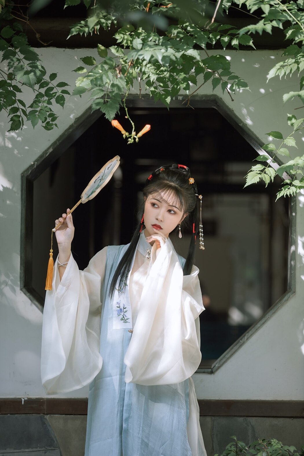 YiTuYu艺图语 Vol.2291 Li Yi Yi
