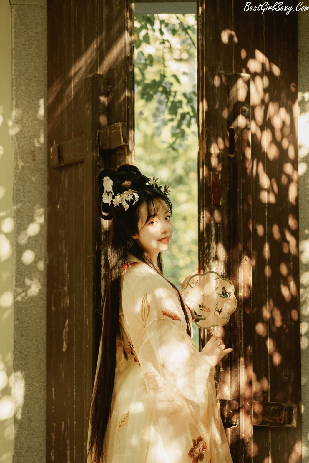 YiTuYu艺图语 Vol.229 Fei Fei