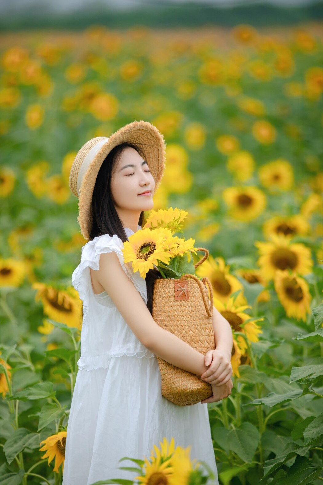 YiTuYu艺图语 Vol.2302 Li Zi