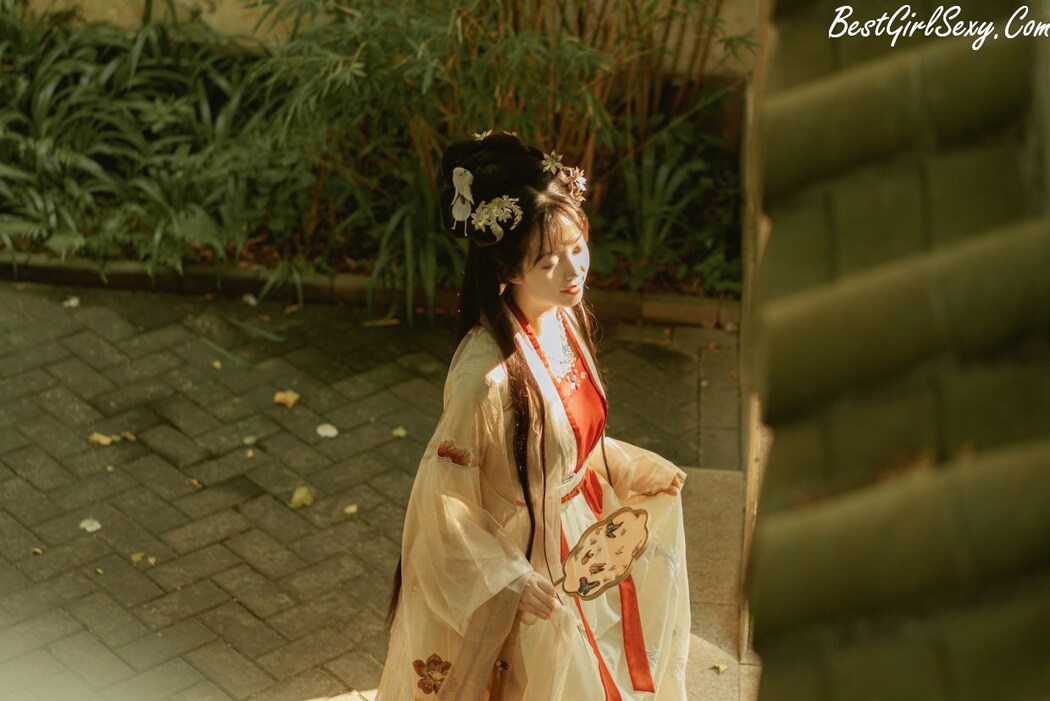 YiTuYu艺图语 Vol.229 Fei Fei