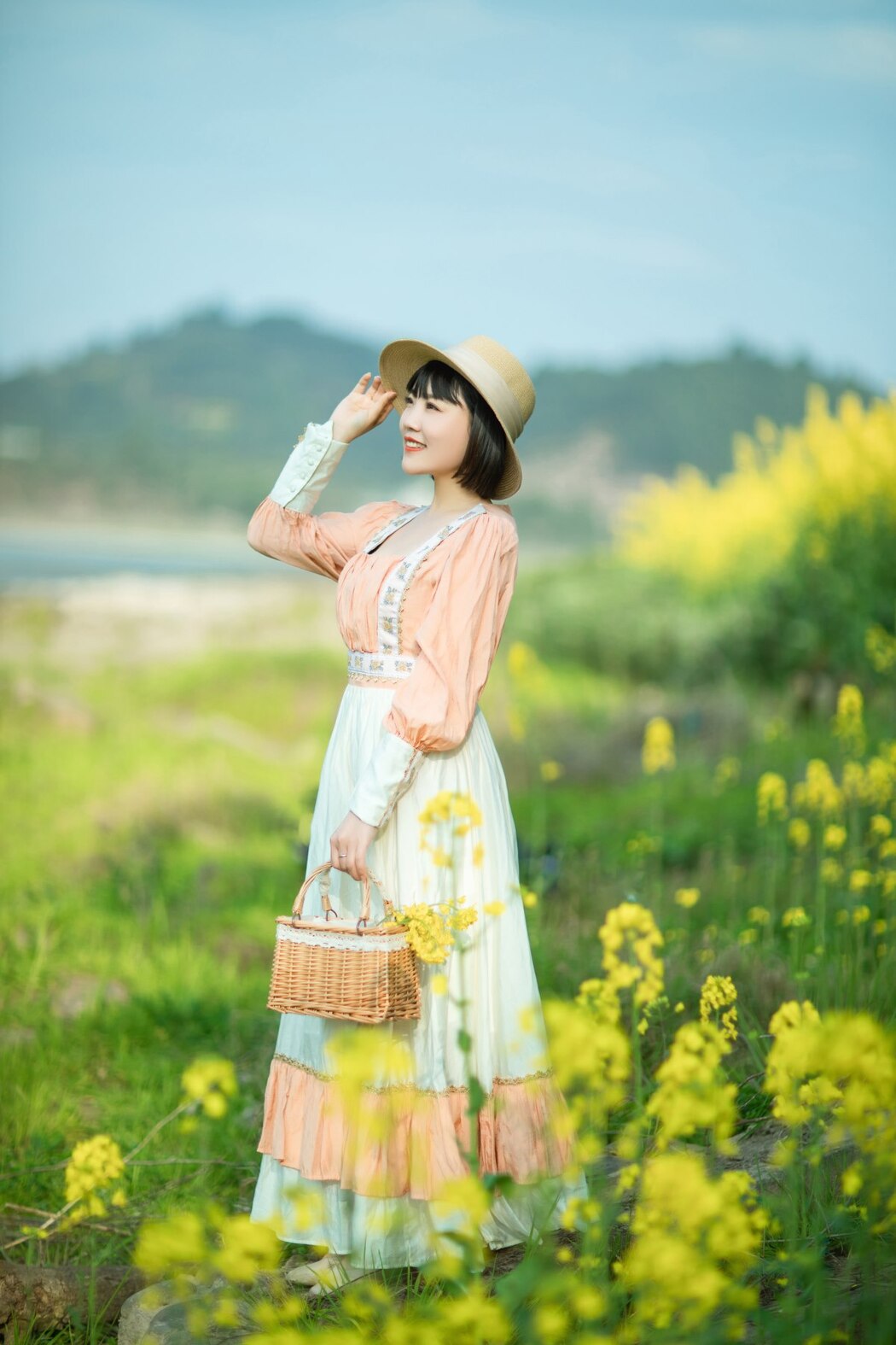 YiTuYu艺图语 Vol.2290 Dong Qin