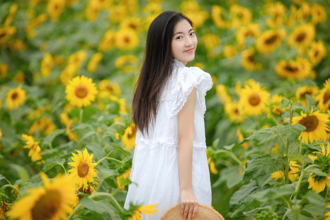 YiTuYu艺图语 Vol.2302 Li Zi