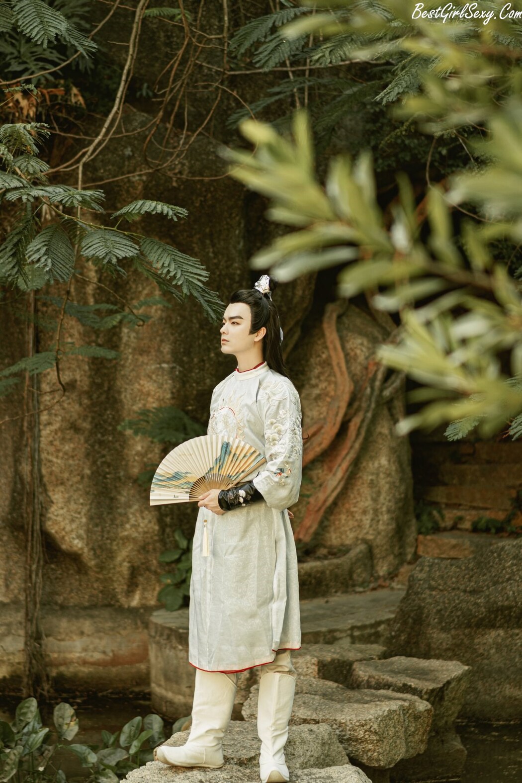 YiTuYu艺图语 Vol.229 Fei Fei
