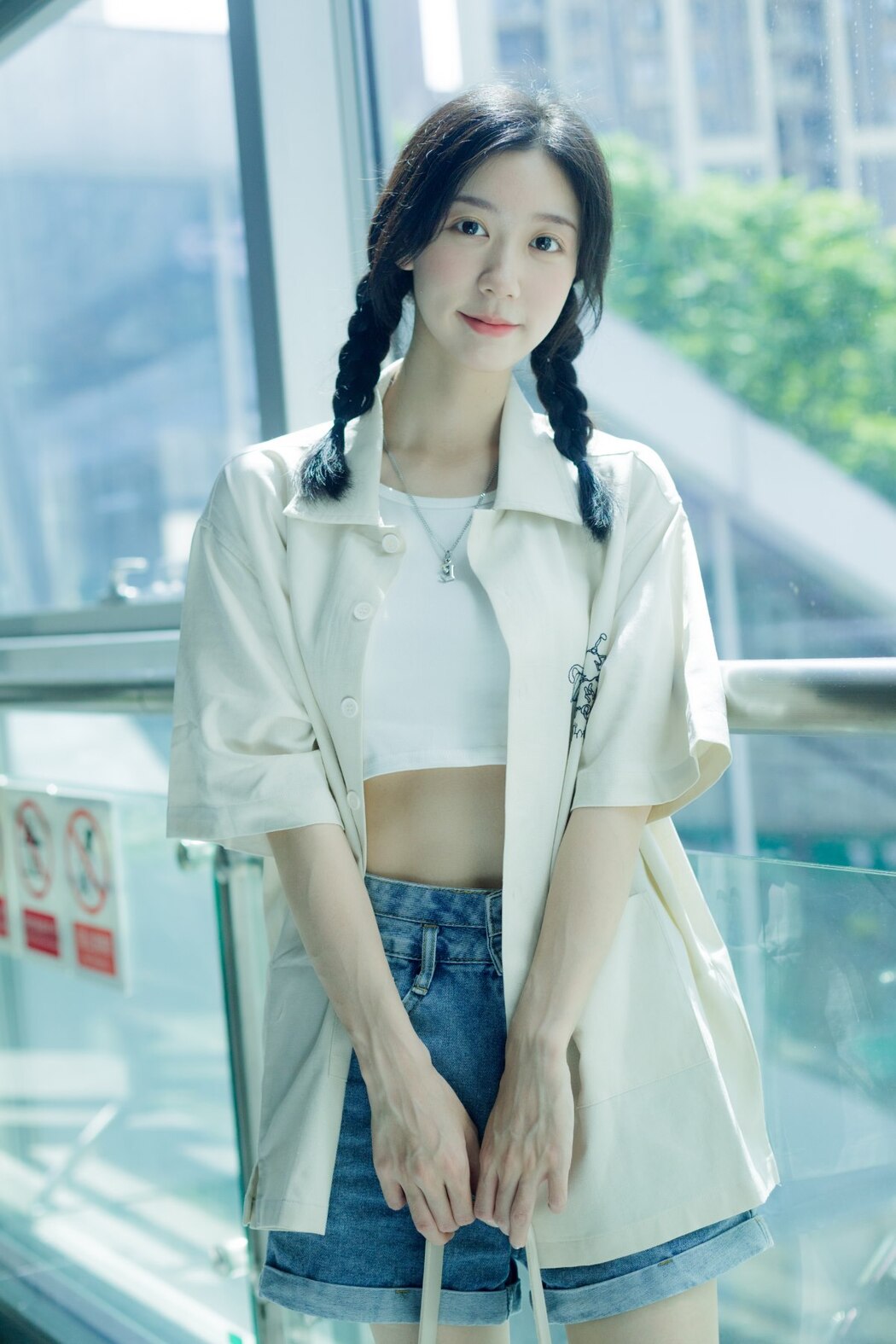 YiTuYu艺图语 Vol.2297 Si Mao Shao Nu