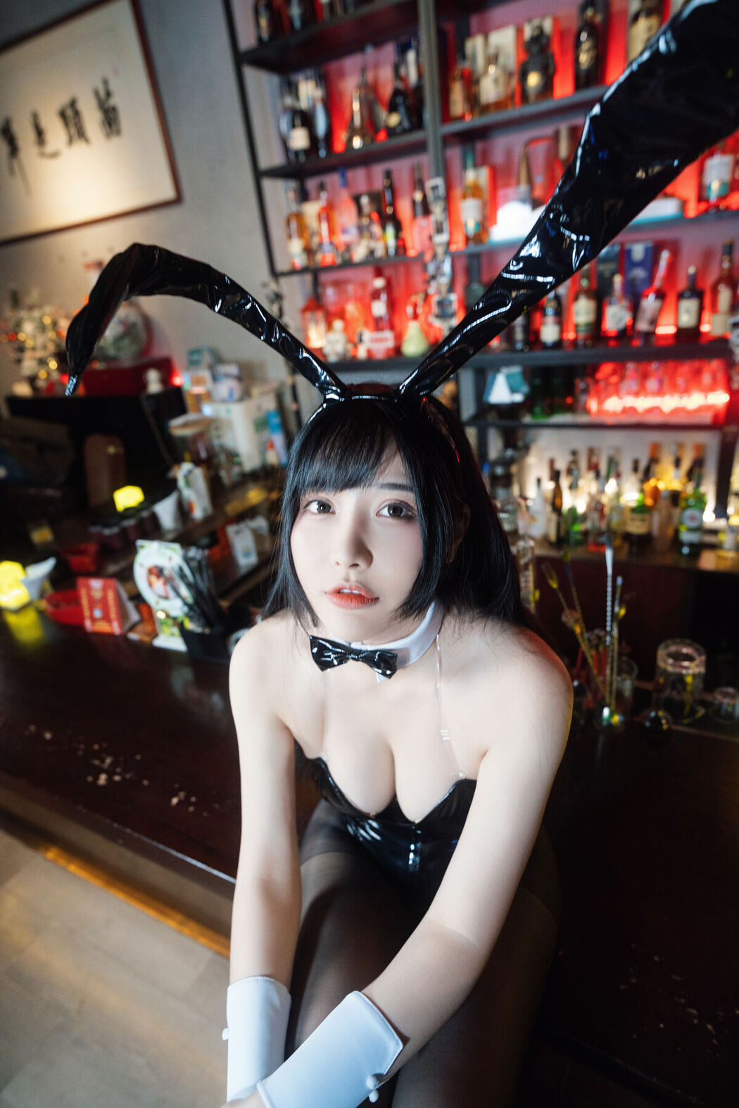 Coser@糖果果Candy – 黑胶兔兔2 Part2