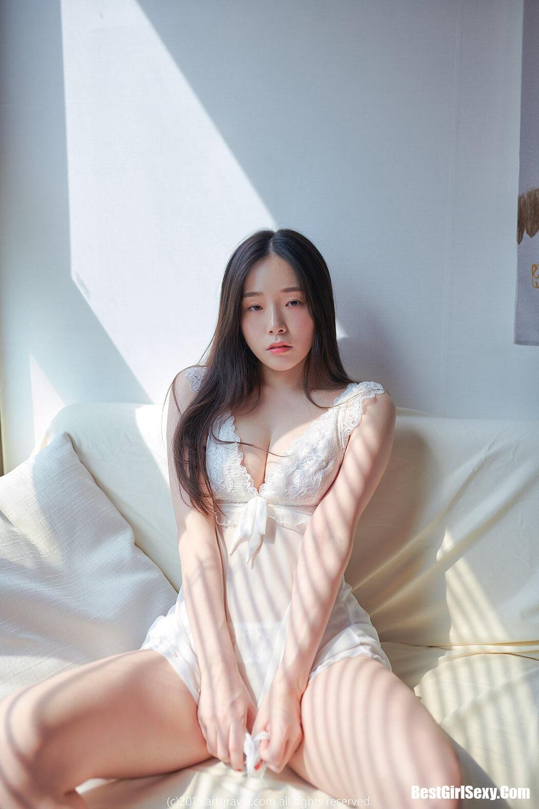 ArtGravia Vol.102 Pia Cover Photo