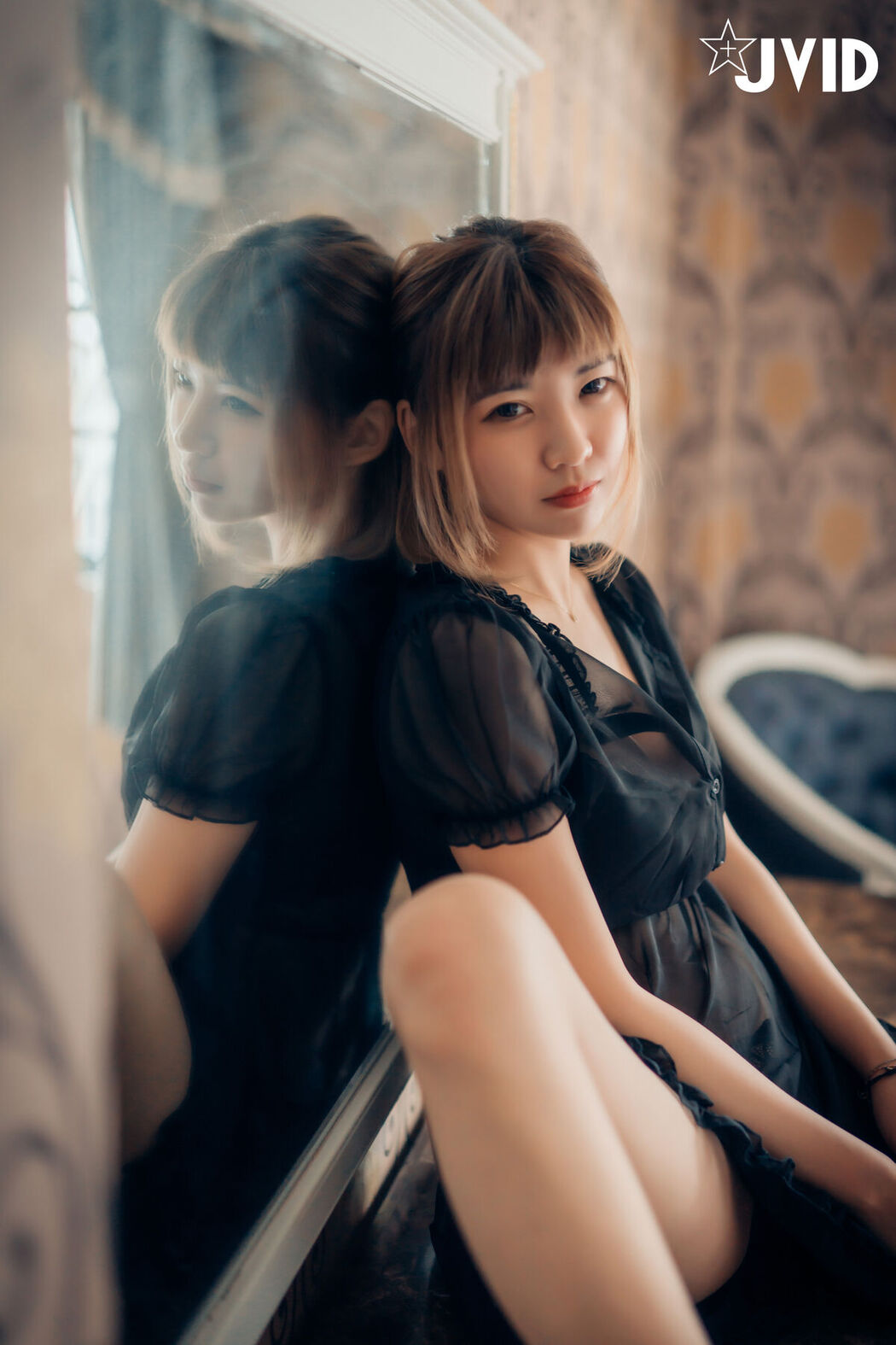 JVID Guo Bao Bao 果寶寶 – 與巨乳女友果寶寶開房間的全裸無碼寫真 Part2