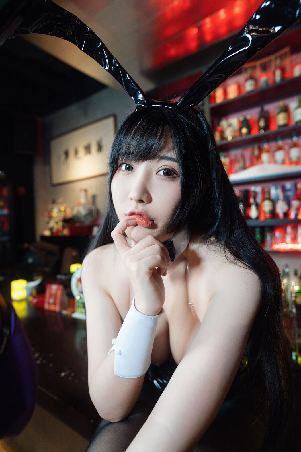 Coser@糖果果Candy – 黑胶兔兔2 Part2