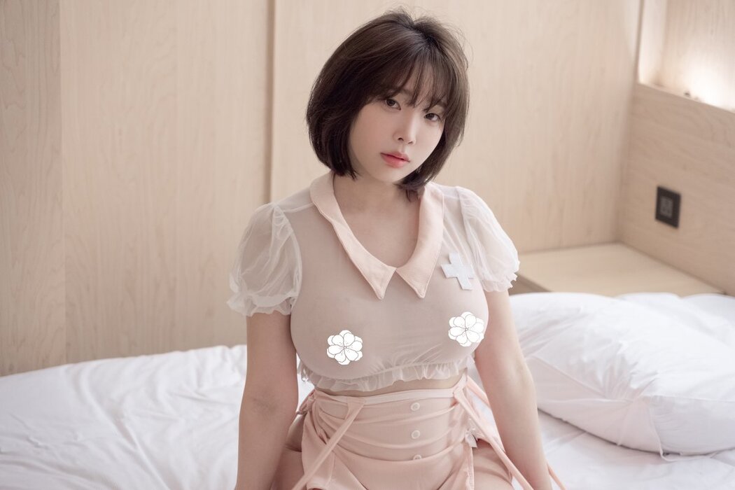 Kang In-kyung 강인경 – Private Nurse