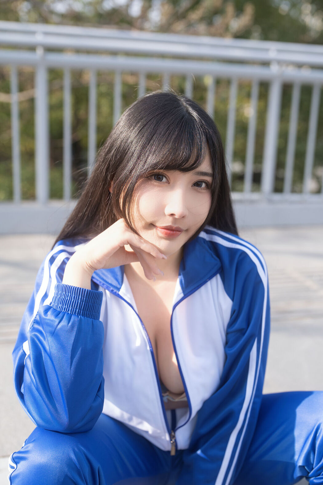 Coser@糖果果Candy – 户外校服 Part1