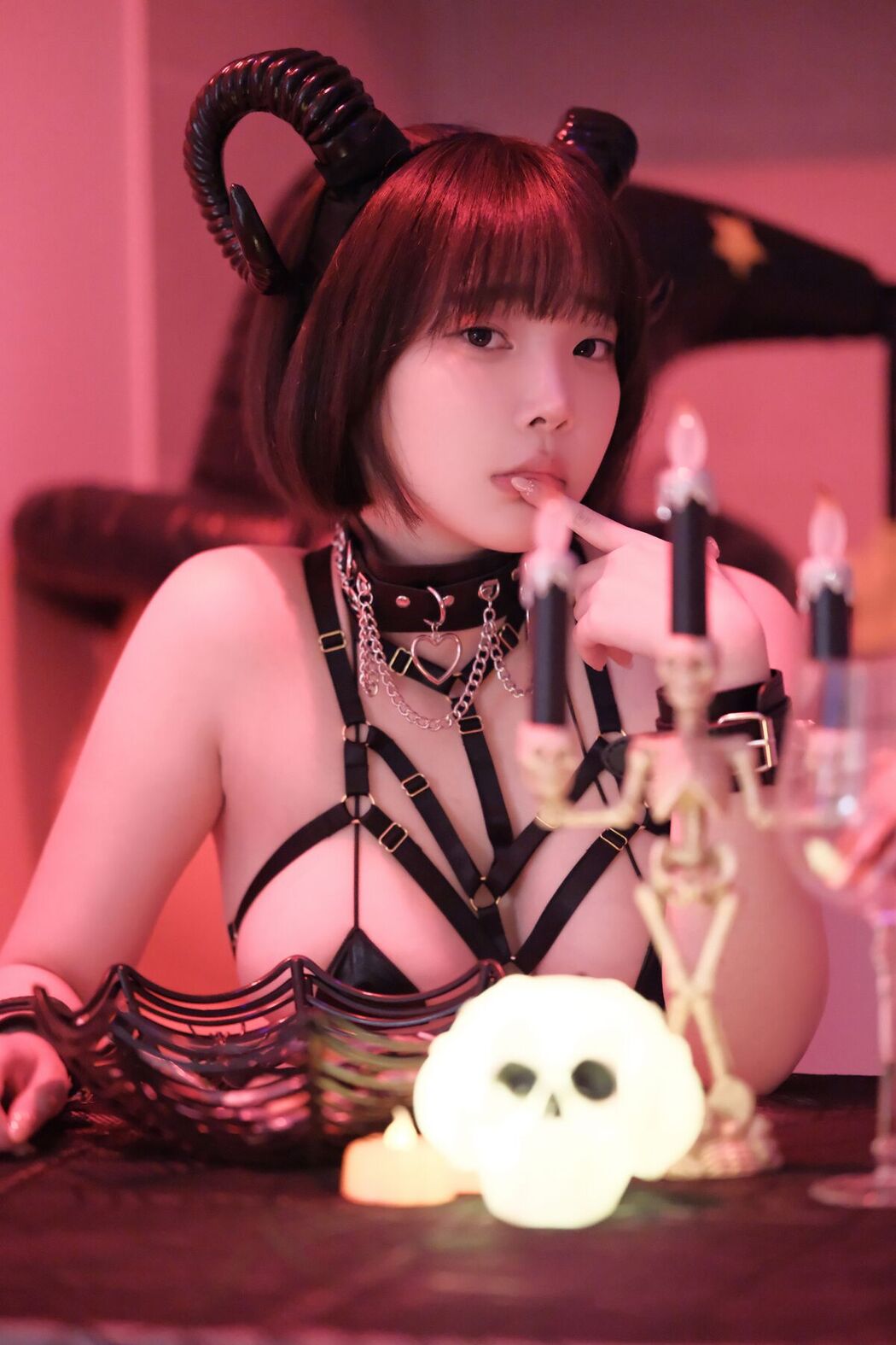 Kang In-kyung 강인경 – Halloween Part1