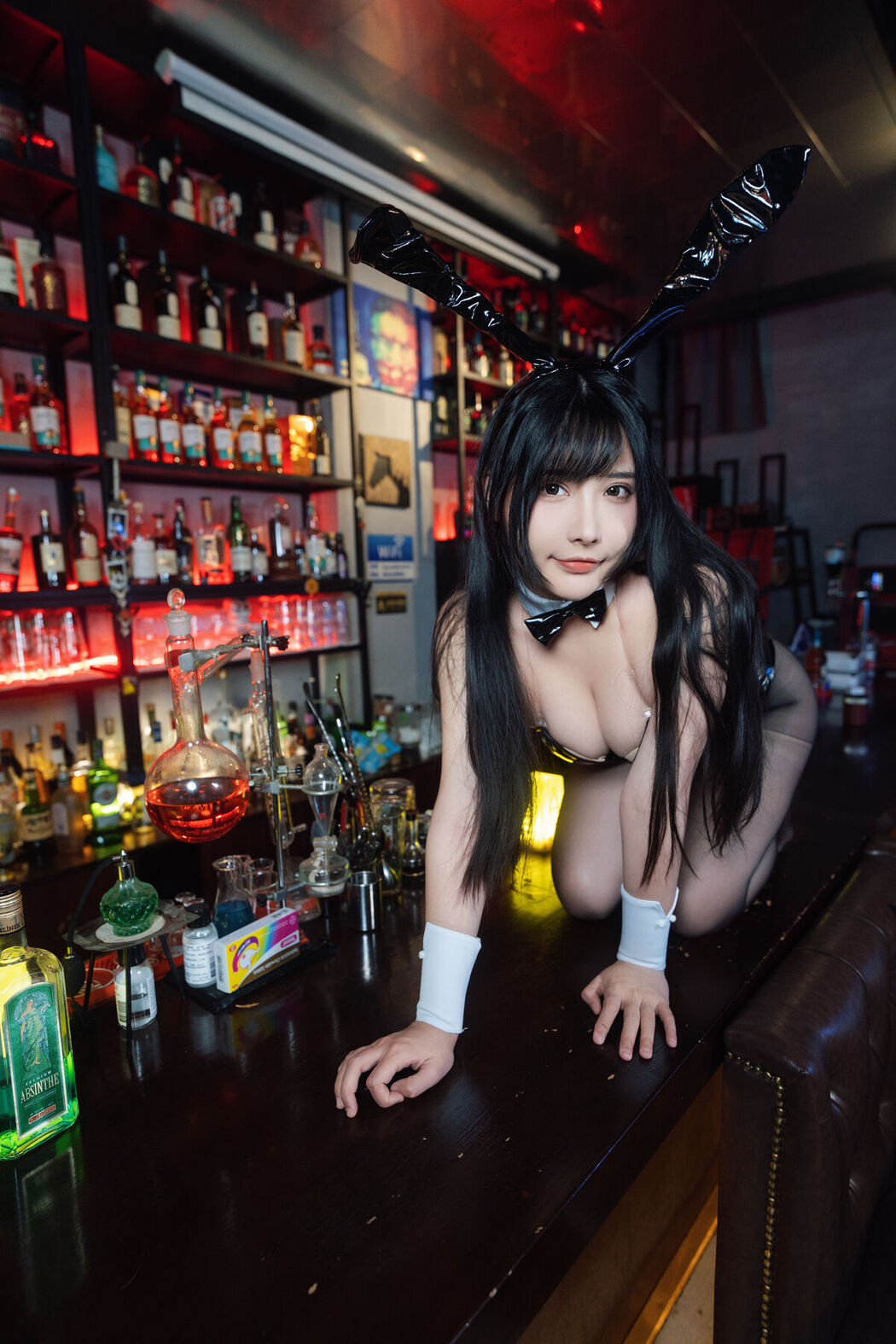 Coser@糖果果Candy – 黑胶兔兔2 Part2