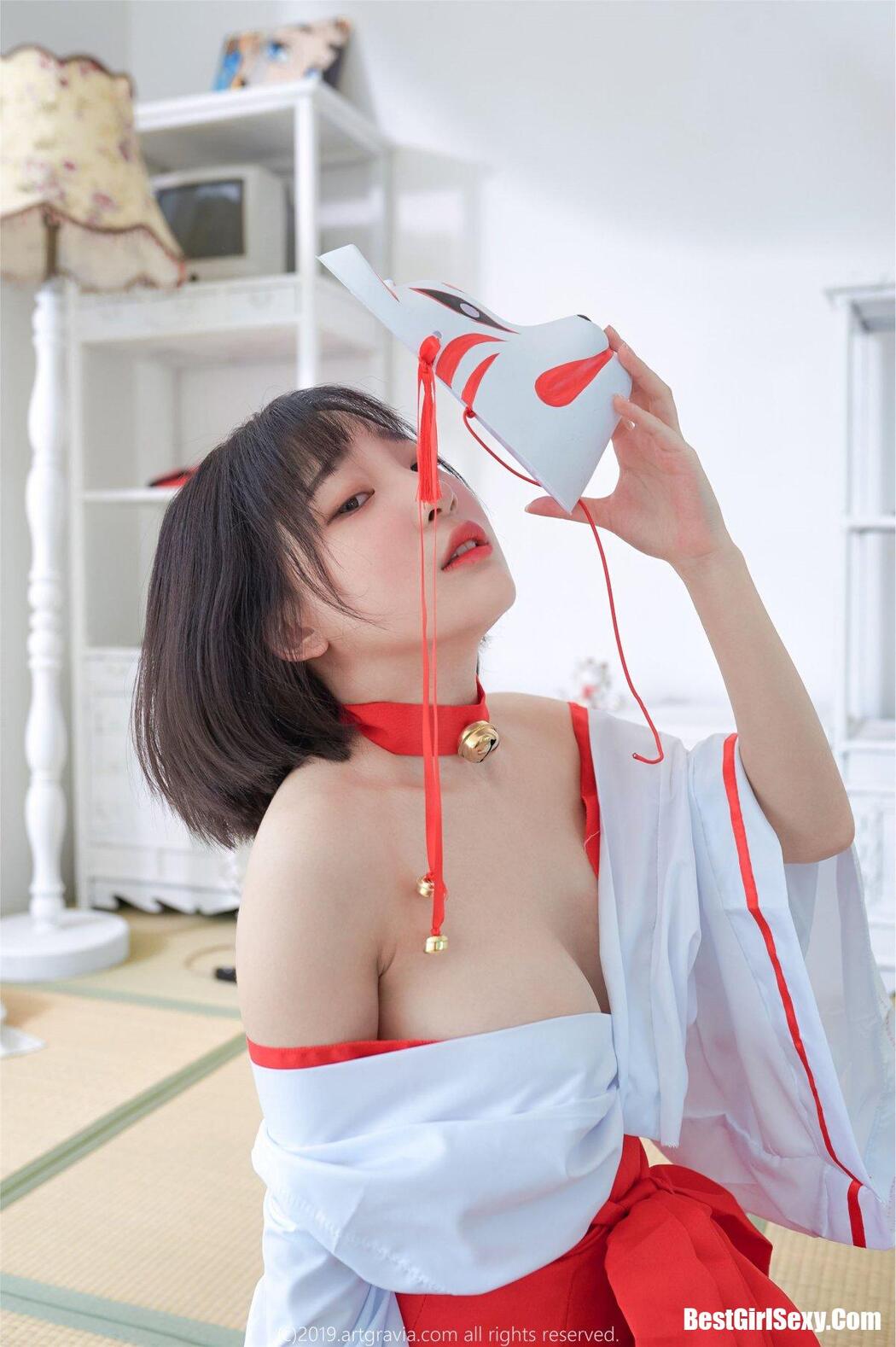 ARTGRAVIA NO.019 Kang In Kyung