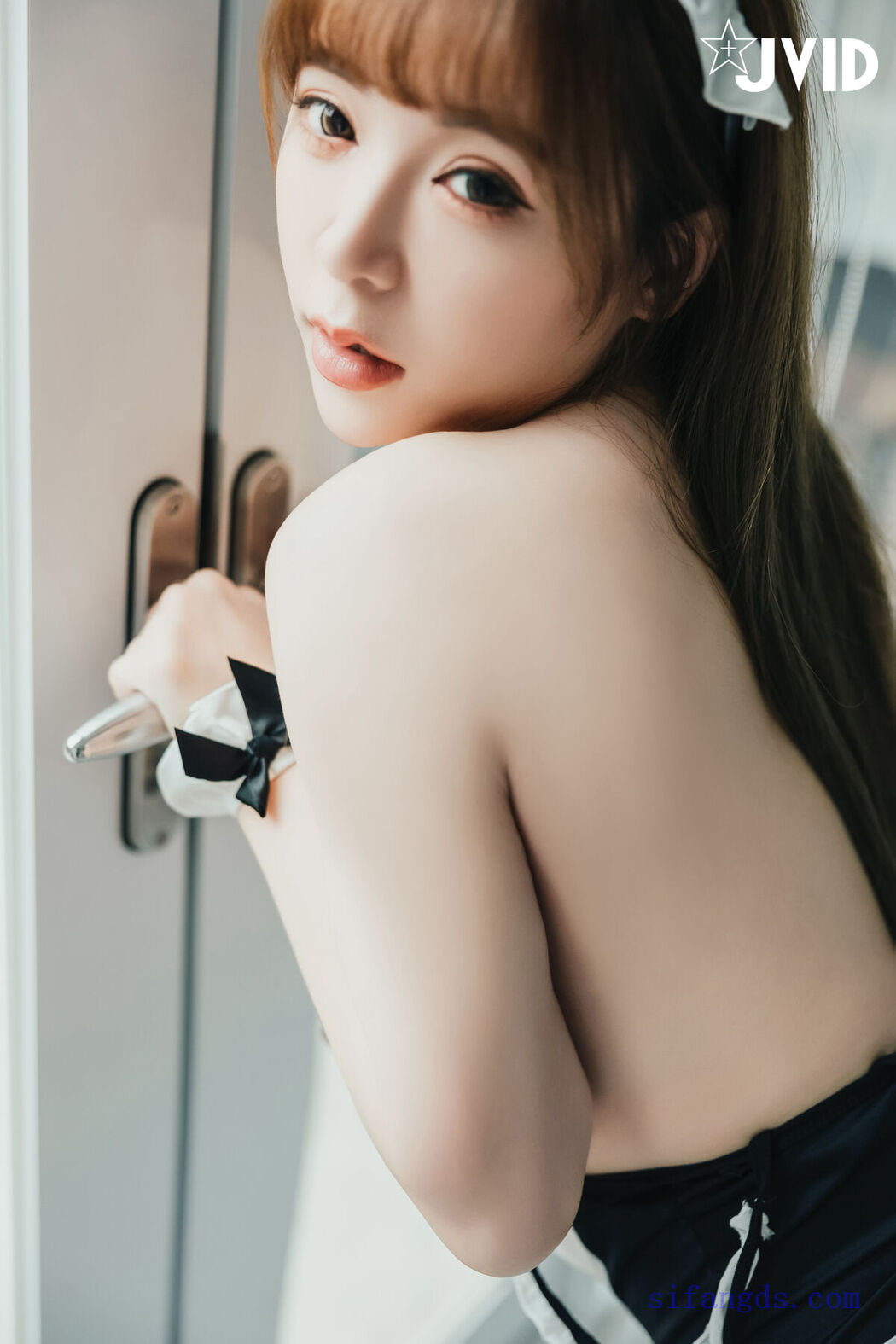 JVID Hon Lei Nai 本壘奈 &#8211; F級爆乳女僕 本壘奈的淫亂日常 私人清槍服務徹底滿足 Part2