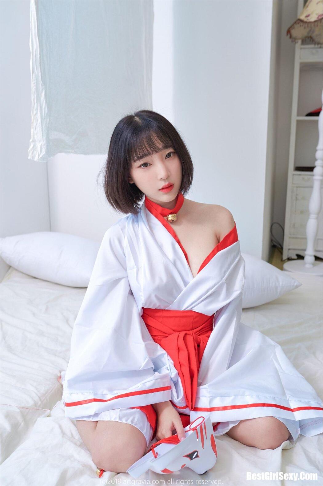 ARTGRAVIA NO.019 Kang In Kyung
