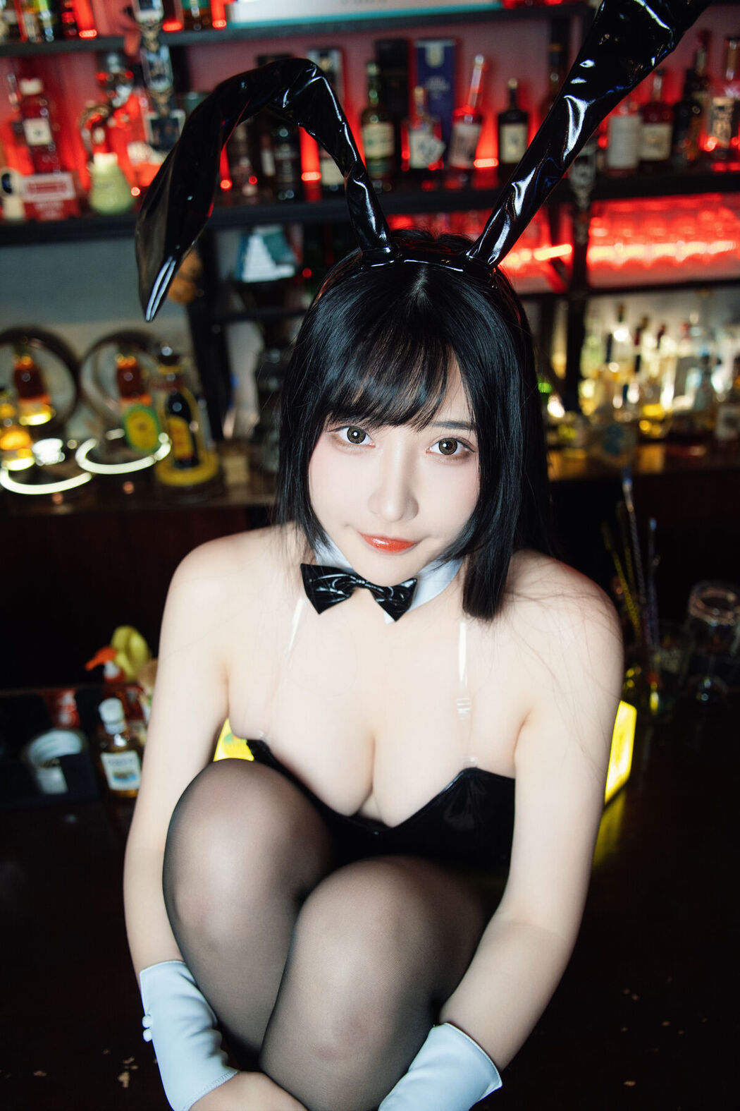Coser@糖果果Candy – 黑胶兔兔2 Part3