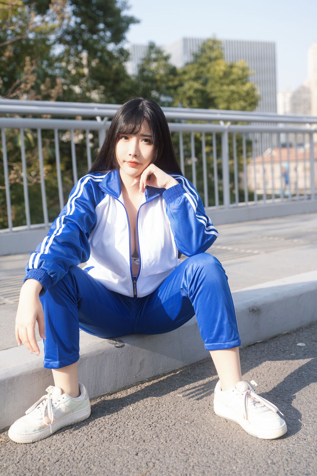Coser@糖果果Candy – 户外校服 Part1