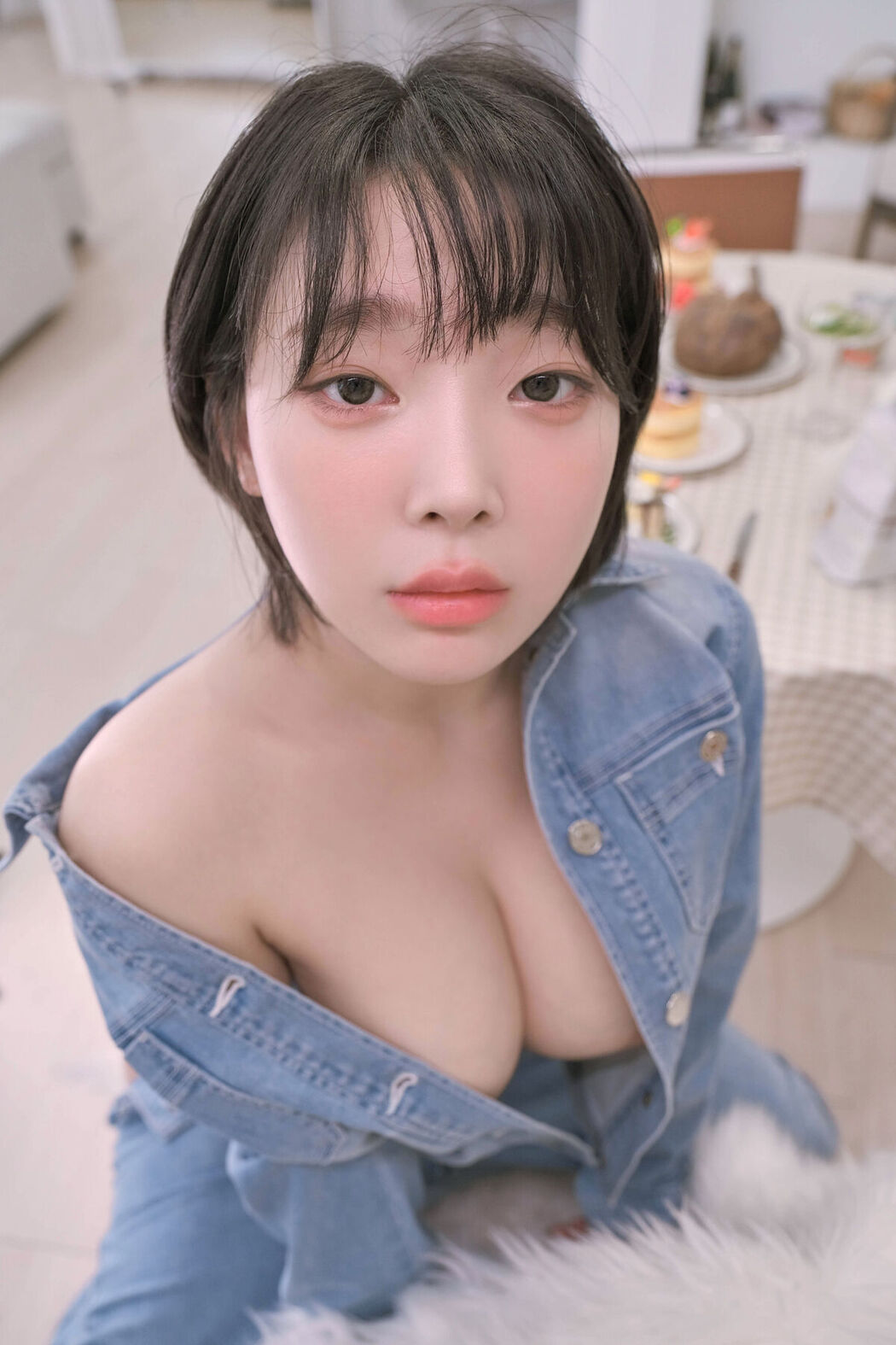Kang In-kyung 강인경 – Y2K