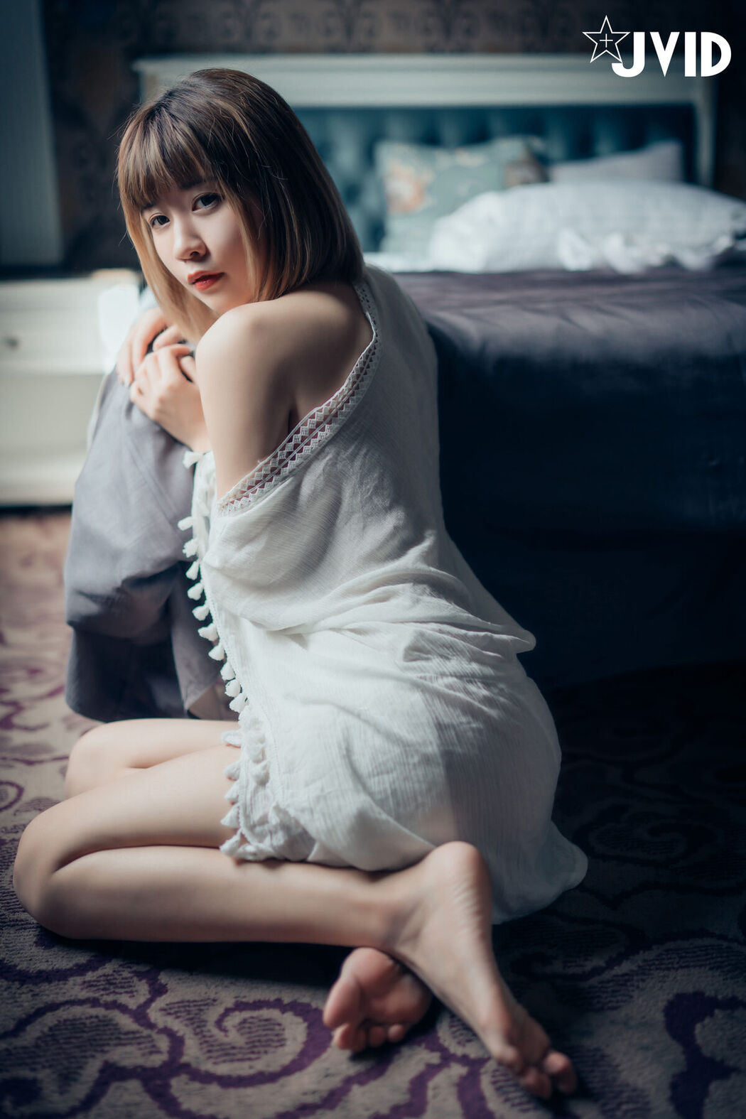 JVID Guo Bao Bao 果寶寶 – 與巨乳女友果寶寶開房間的全裸無碼寫真 Part2