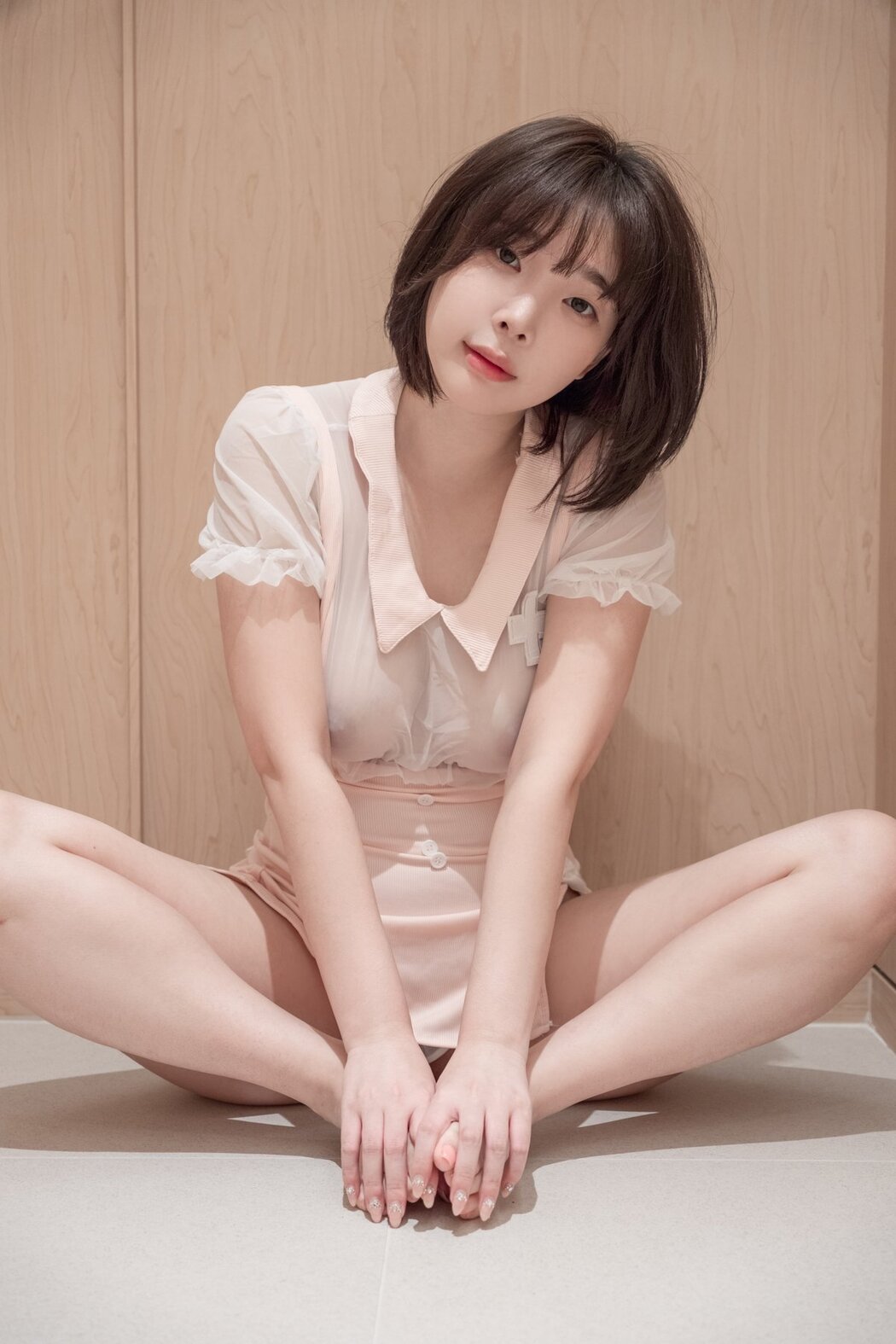 Kang In-kyung 강인경 – Private Nurse