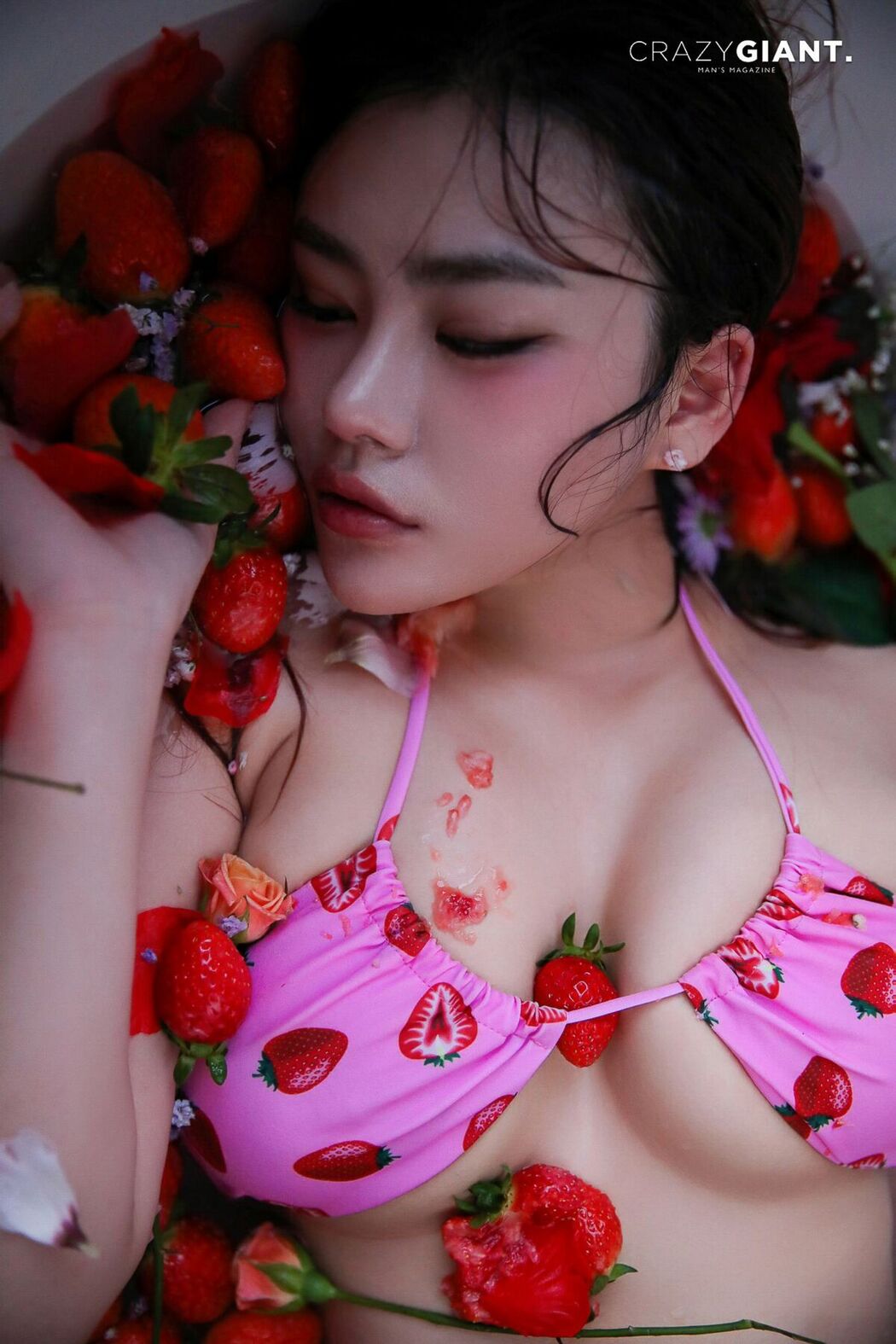 CRAZYGIANT Bani – Strawberry Vibes