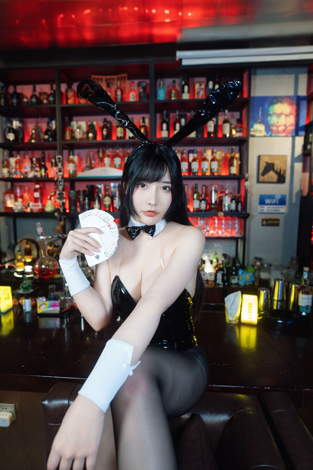 Coser@糖果果Candy – 黑胶兔兔2 Part2