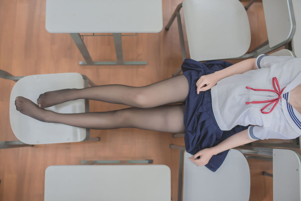 Coser@白金Saki – 狂三校服