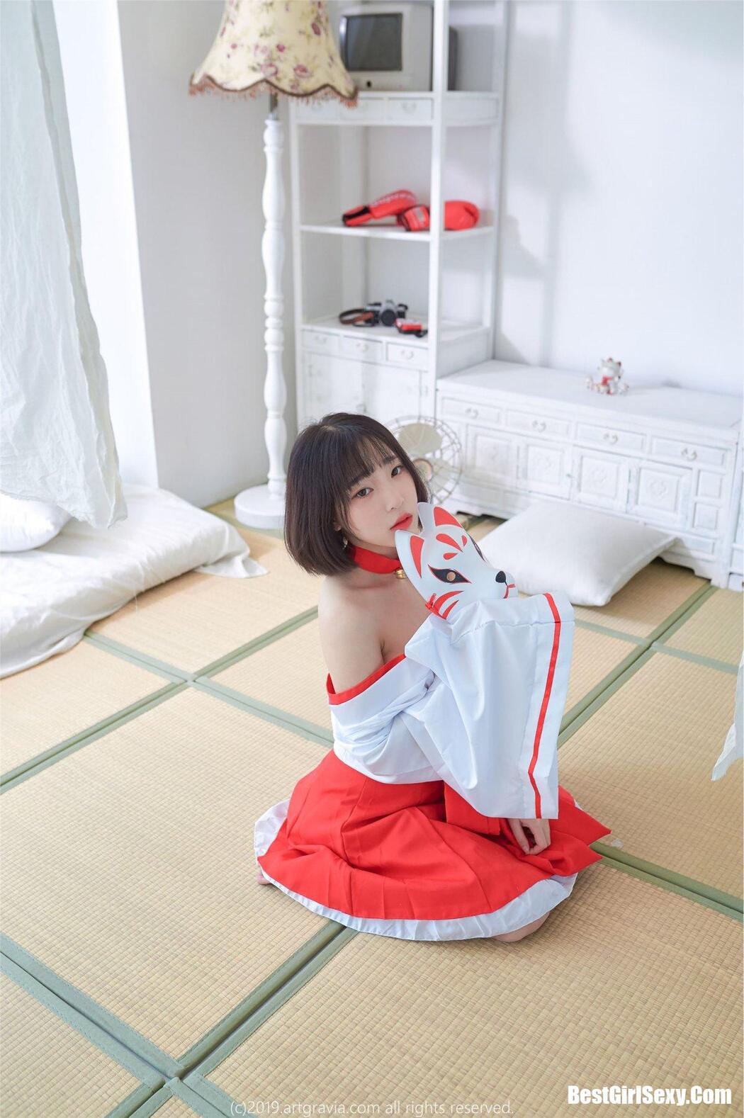 ARTGRAVIA NO.019 Kang In Kyung