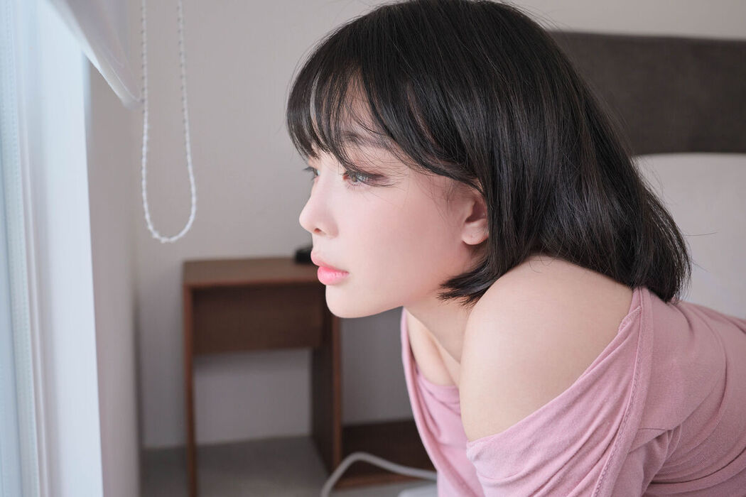 Kang In-kyung 강인경 – All Times Travel Part1