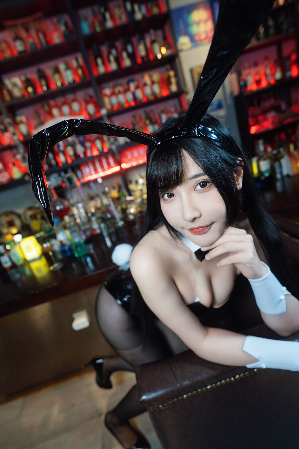 Coser@糖果果Candy – 黑胶兔兔2 Part2