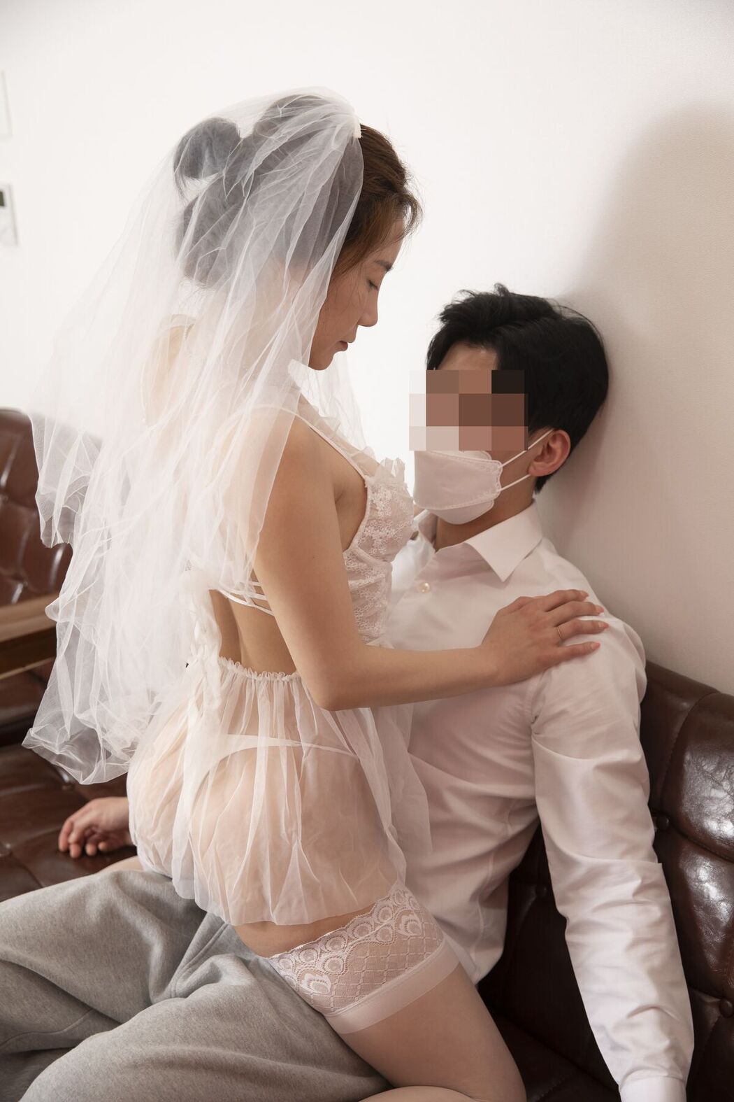 BUNNY LeeHa – A Helper Series S.5 Part1