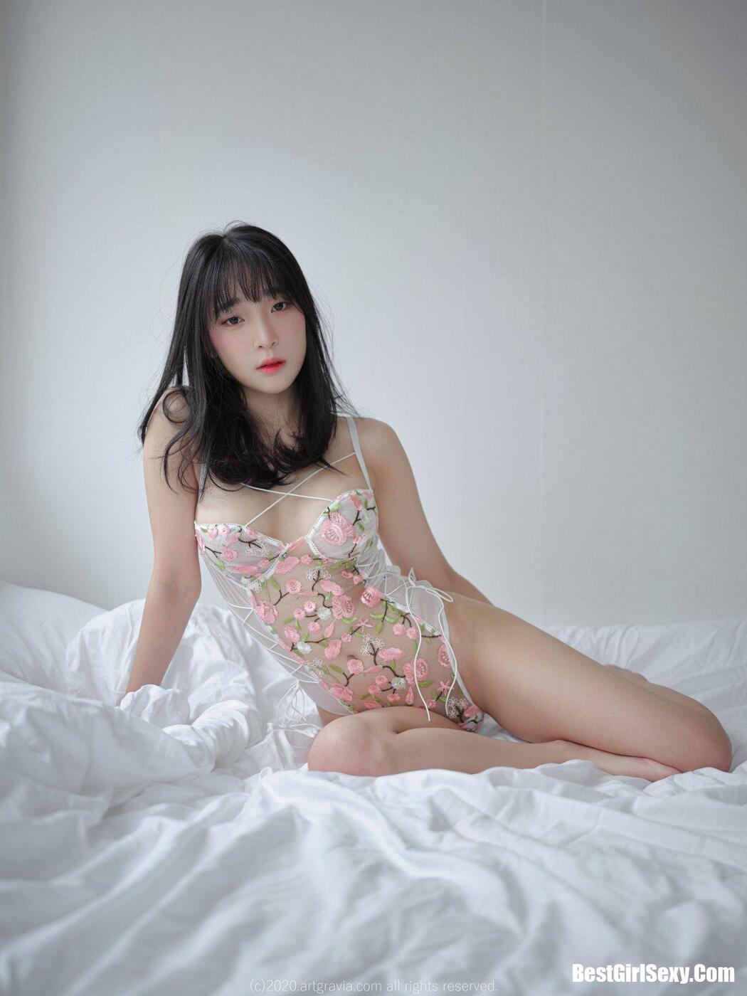 ARTGRAVIA VOL.219 Kang In Kyung