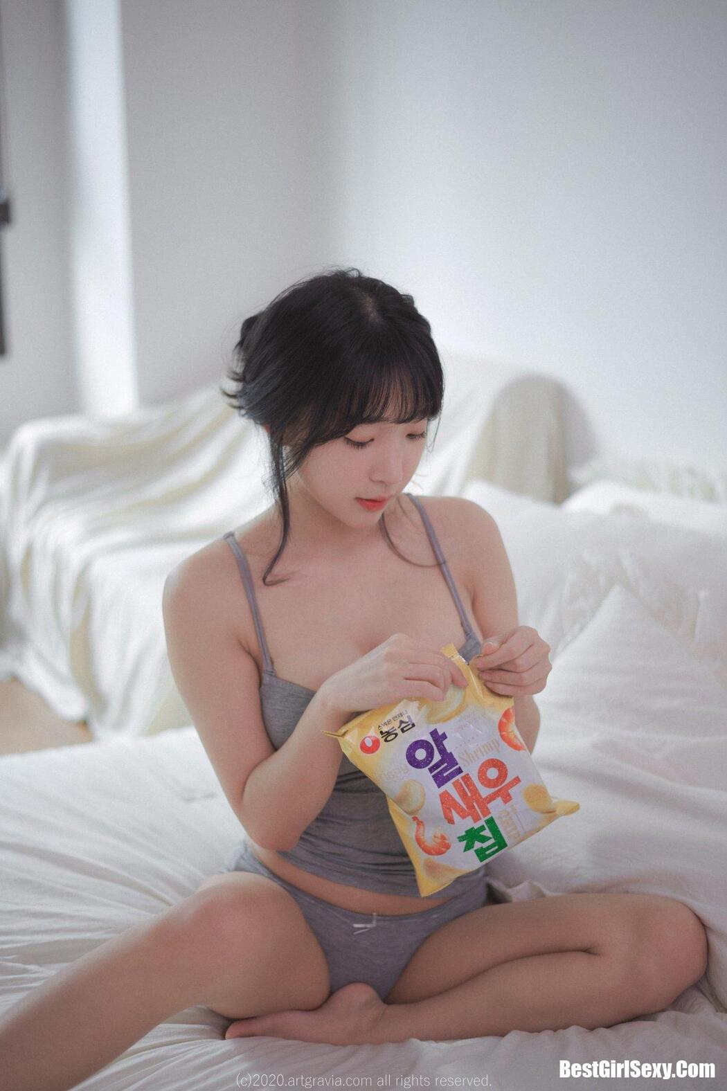 ARTGRAVIA VOL.161 Kang In Kyung
