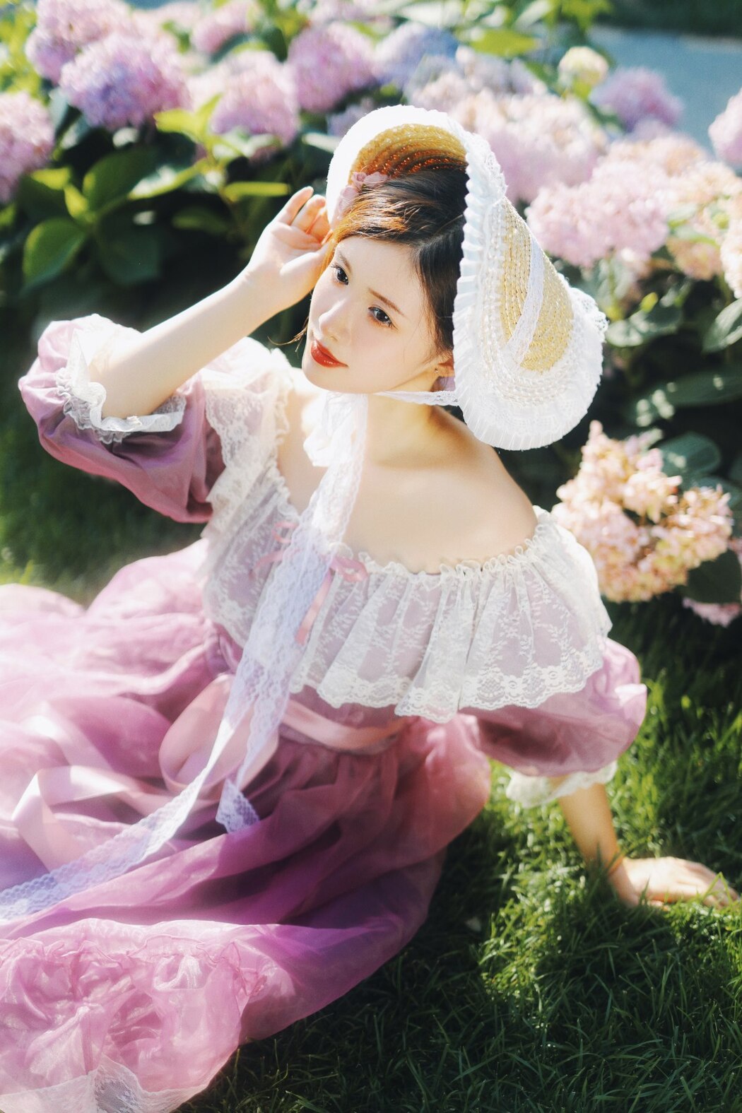 YiTuYu艺图语 Vol.2356 Dian Dong Xiao Zhu Pig