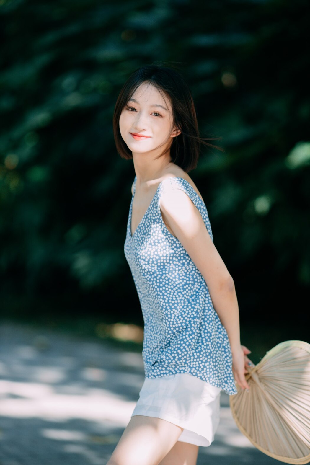 YiTuYu艺图语 Vol.2395 Yu Er