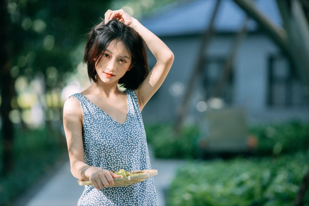 YiTuYu艺图语 Vol.2395 Yu Er